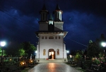Biserica Fundeni.